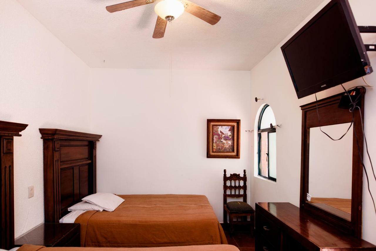 Hotel Maria Elena 두랑고 외부 사진